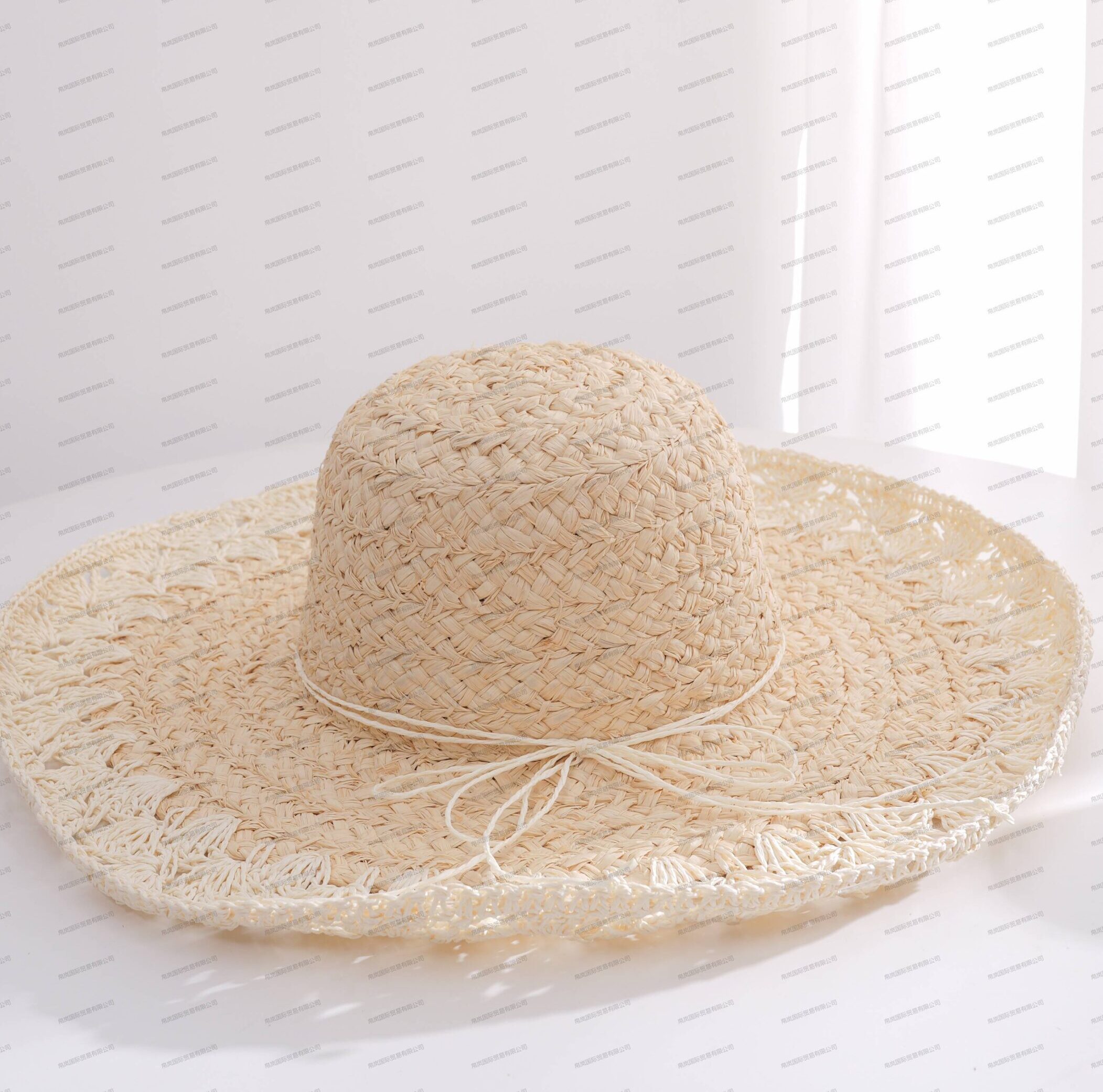Hollowed out Straw Hat-帛岚国际官网