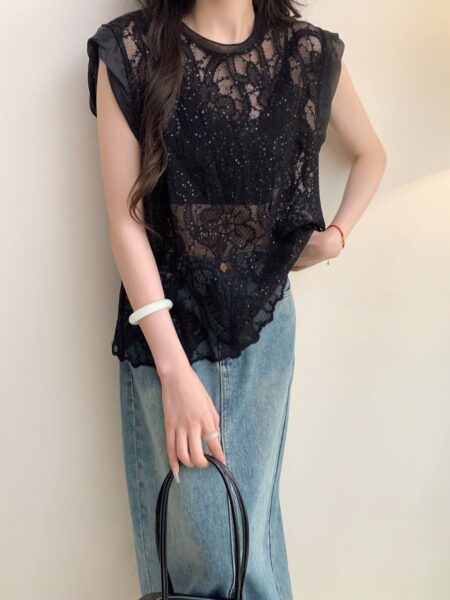 Lace knited sweater made